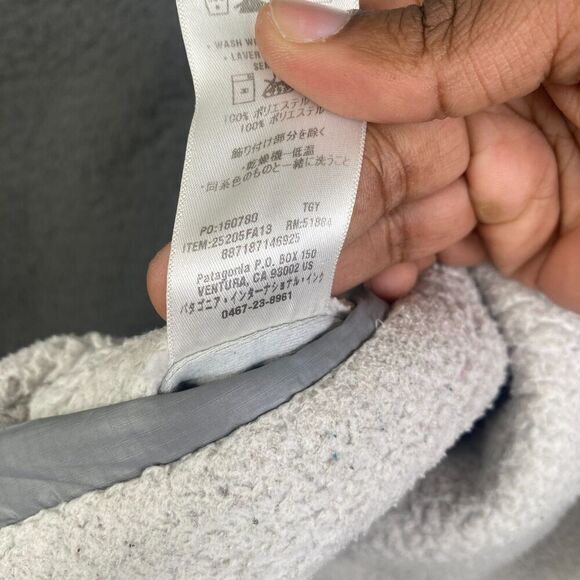 Patagonia Womens Vest large Beige Gray Los Lobos Reversible 25205 FA13 - Picture 12 of 12